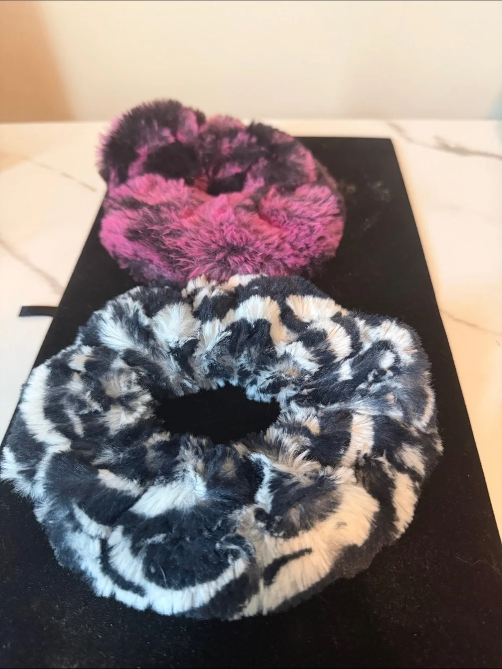 Faux Fur Hair Scrunchie Set - Black & White + Pink